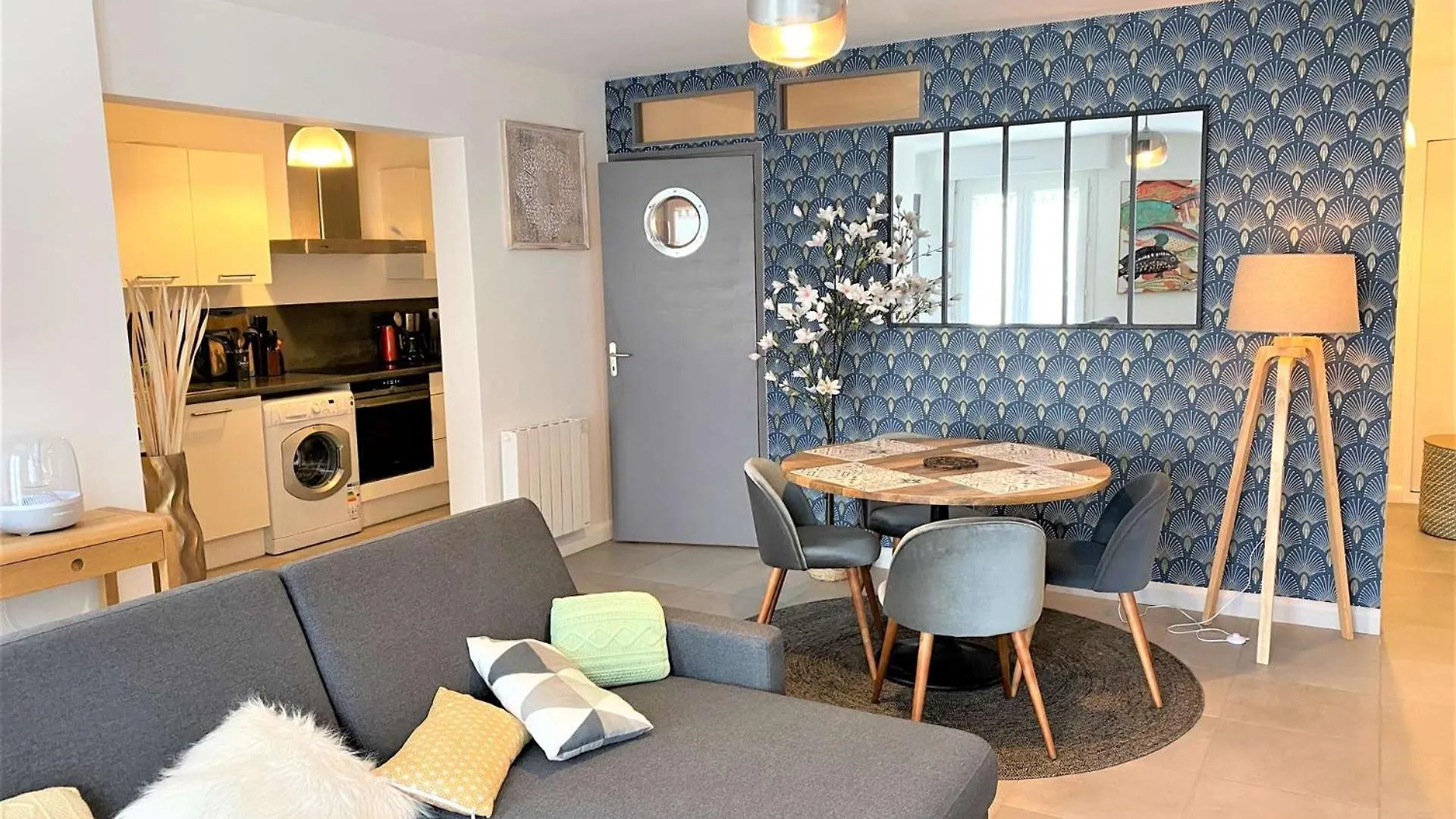 Bel Appartement 3 Etoiles Wifi Netflix A 200M Plage, Au Centre De Tregastel - Ref 702 Apartman